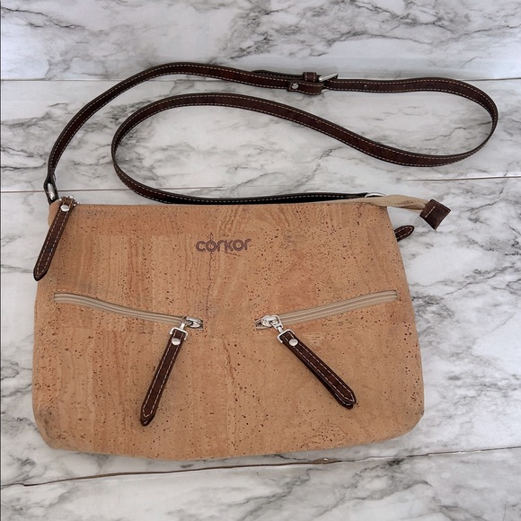 Corkor | Cork Crossbody Bag with Adjustable Strap - Picture 1 of 10
